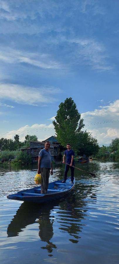 Green View Group Of Houseboats Srīnagar Cameră foto
